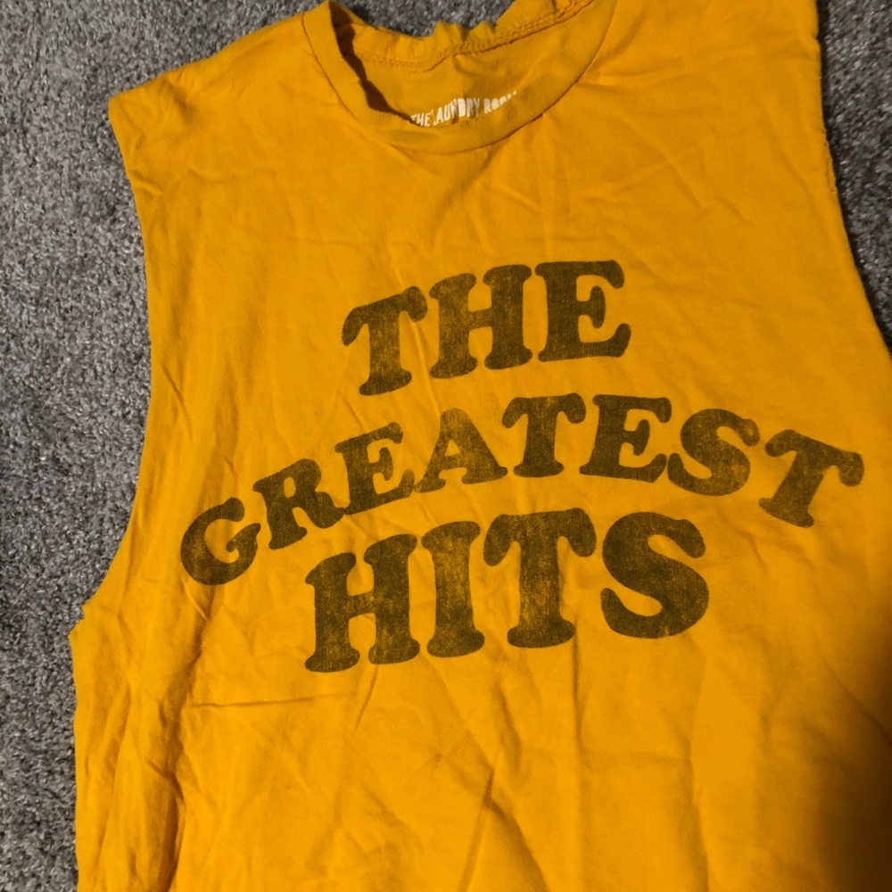 Tee - Picture 2 of 3